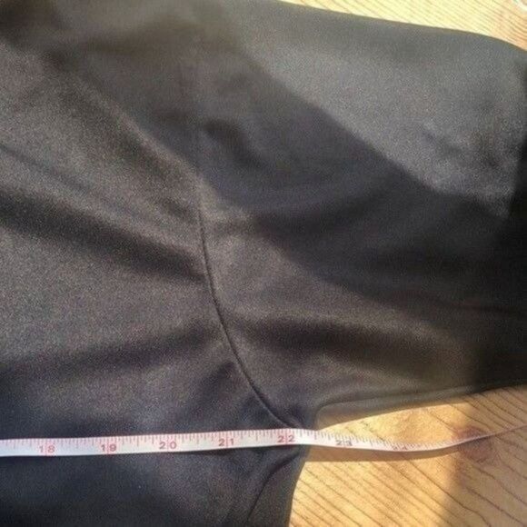 Black Short Sleeve T-Shirt Crew Neck Casual Basic Everyday Tee - Picture 7 of 8